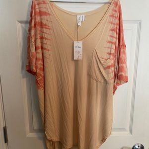 NWT L Love Slouchy T shirt